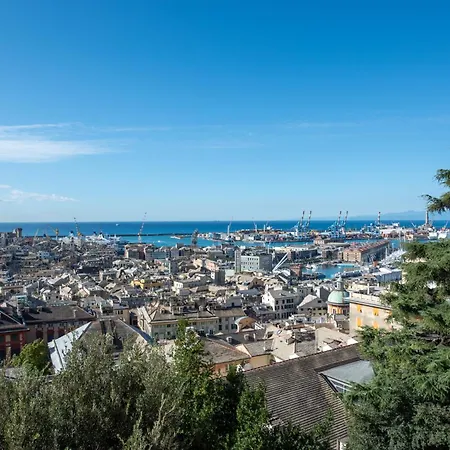 Old Town Experience Genoa