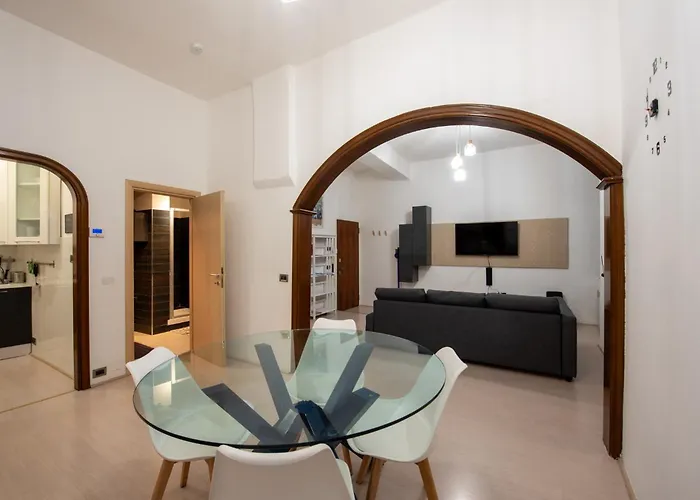 Old Town Experience *